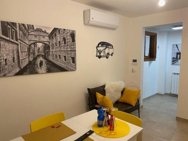Casabella Chioggia Casa Indipendente Con Corte Εξωτερικό φωτογραφία
